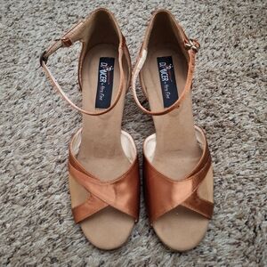 Very Fine Competitive Dance Satin Salsera Heels